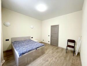 3-комн.кв., 80 м², этаж 1