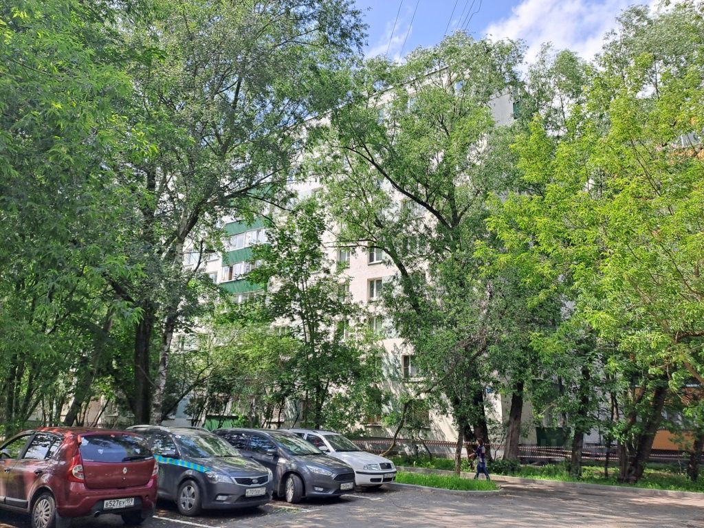 Продажа трехкомнатной квартиры 59м² Профсоюзная ул., 114К4, Москва, м.  Коньково - база ЦИАН, объявление 303458512