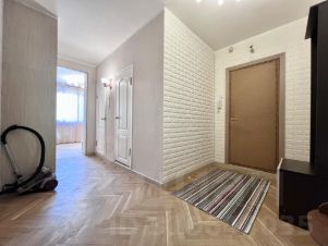 2-комн.кв., 58 м², этаж 2
