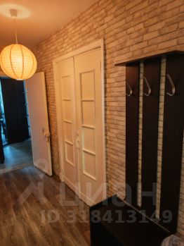2-комн.кв., 61 м², этаж 4