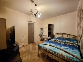 2-комн.кв., 50 м², этаж 9