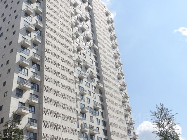 2-комн., 56 м², 24/32 этаж