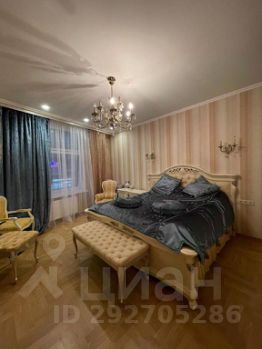 4-комн.кв., 139 м², этаж 4