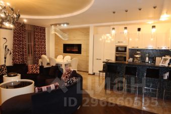 4-комн.кв., 145 м², этаж 8