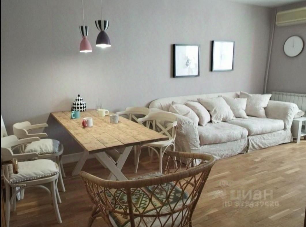 2-комнатная квартира, 56 м² — фото 1