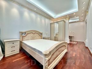 3-комн.кв., 90 м², этаж 6