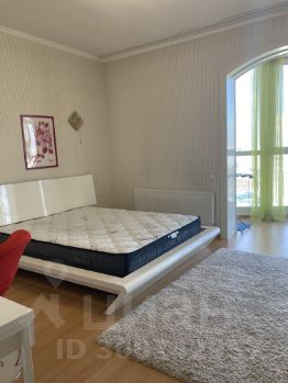 3-комн.кв., 120 м², этаж 18