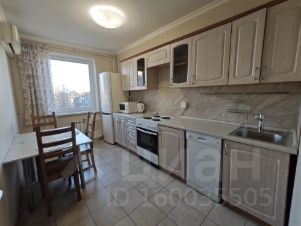 2-комн.кв., 70 м², этаж 10