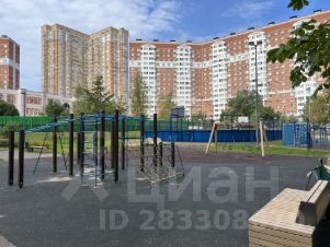 1-комн.кв., 40 м², этаж 13