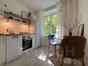 2-комн.кв., 40 м², этаж 3