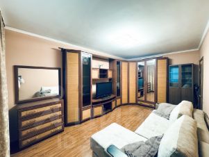 2-комн.кв., 54 м², этаж 10