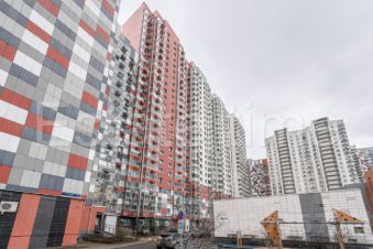 2-комн.кв., 58 м², этаж 14