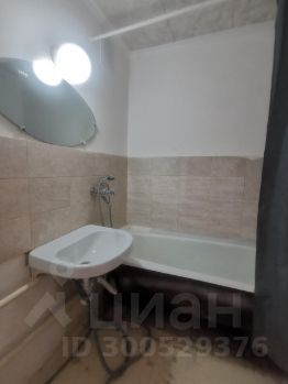 1-комн.кв., 40 м², этаж 3