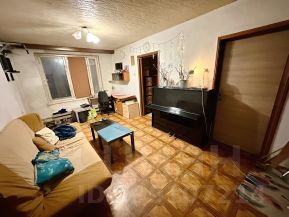 4-комн.кв., 64 м², этаж 9