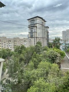 3-комн.кв., 80 м², этаж 8