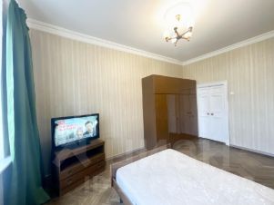 2-комн.кв., 72 м², этаж 7