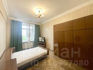 2-комн.кв., 72 м², этаж 7