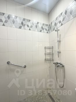 2-комн.кв., 72 м², этаж 7