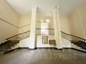2-комн.кв., 72 м², этаж 7