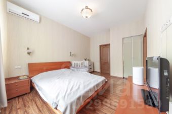 2-комн.кв., 72 м², этаж 11