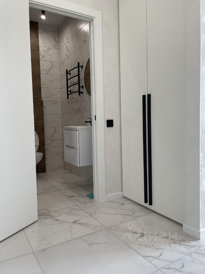 1-комнатная квартира, 35 м² — фото 1