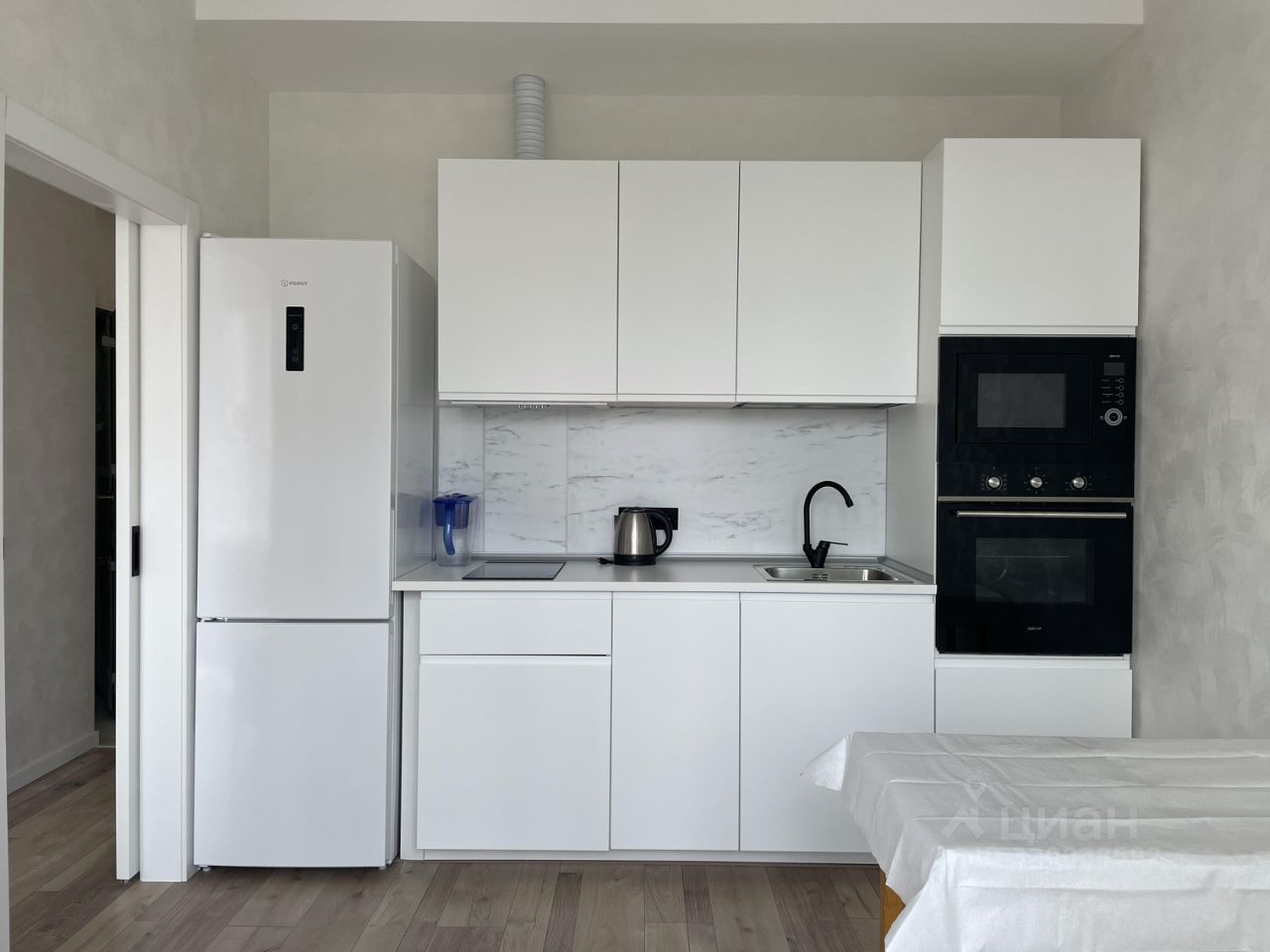 1-комнатная квартира, 35 м² — фото 6
