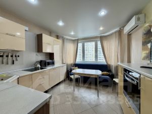 2-комн.кв., 62 м², этаж 10 2-комн.кв., 62 м², этаж 10