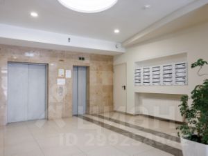 2-комн.кв., 73 м², этаж 2