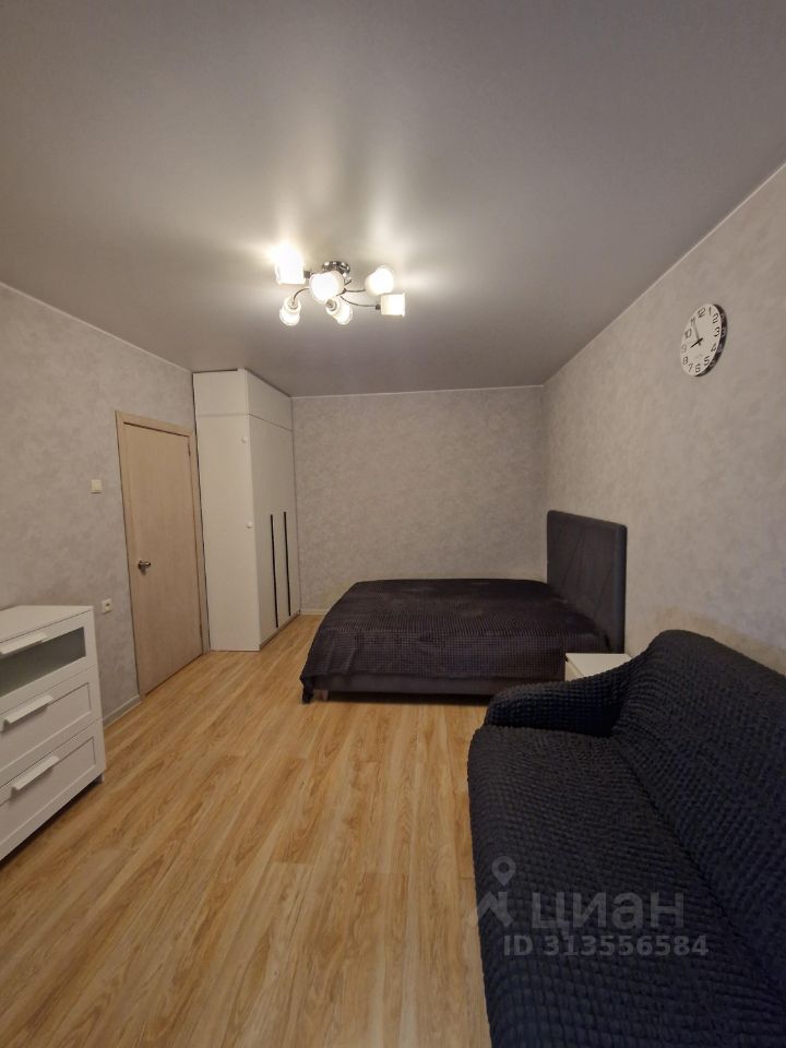 1-комнатная квартира, 40 м² — фото 1