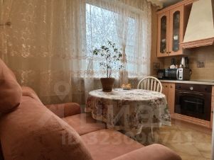 1-комн.кв., 38 м², этаж 3