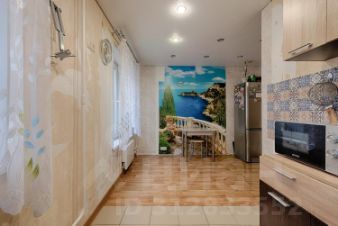 3-комн.кв., 58 м², этаж 4