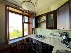 3-комн.кв., 60 м², этаж 9