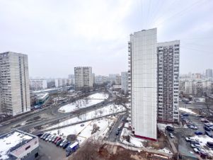 2-комн.кв., 52 м², этаж 14