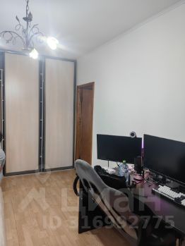 2-комн.кв., 43 м², этаж 4