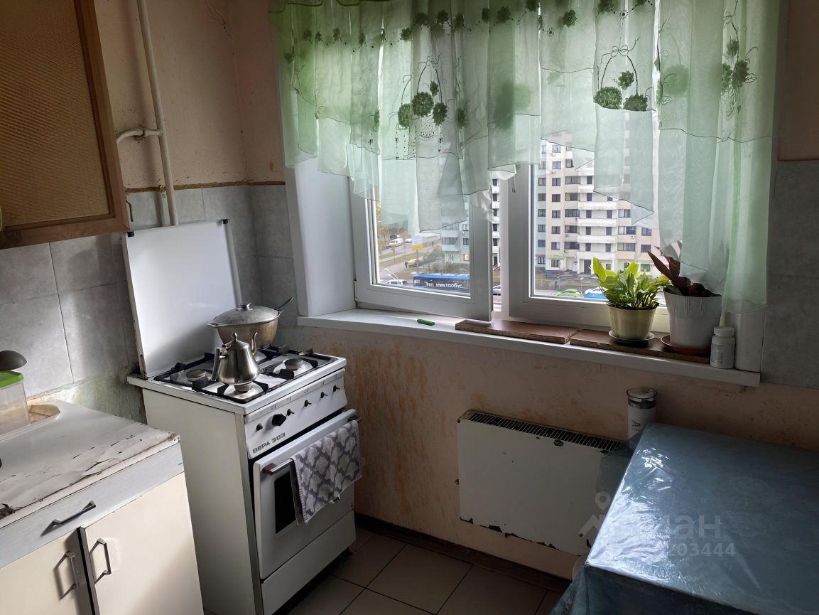 Продаю двухкомнатную квартиру 425м² Щелковское ш, 79К1, Москва, ВАО