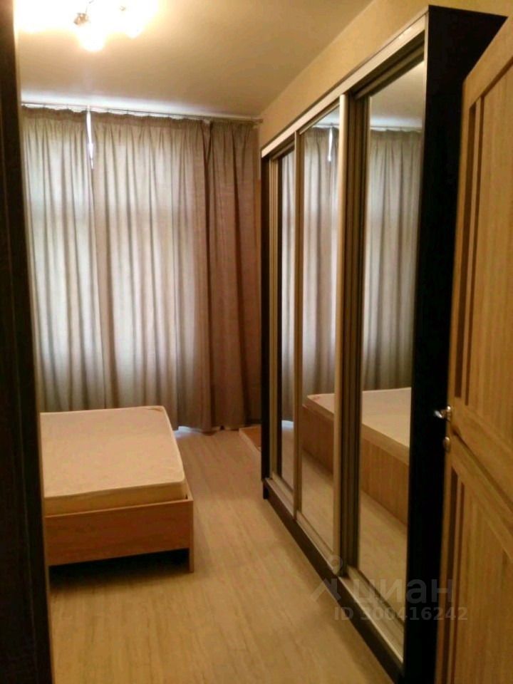 2-комнатная квартира, 55 м² — фото 8