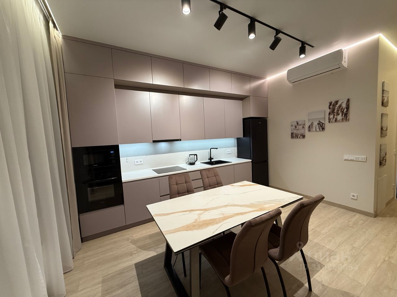 Евро2-комнатная квартира, 52 м² — фото 8