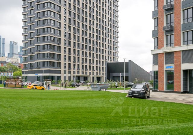 2-комн., 50 м², 21/36 этаж