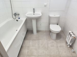 2-комн.кв., 63 м², этаж 23