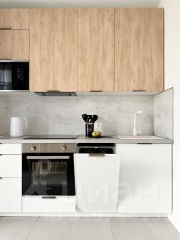 2-комн.кв., 58 м², этаж 24