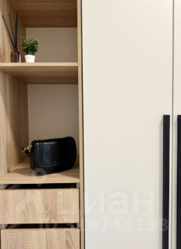 2-комн.кв., 58 м², этаж 24