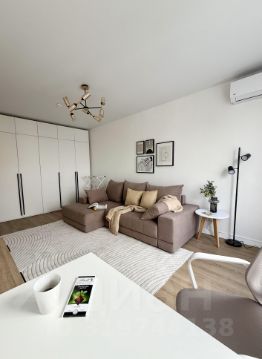 2-комн.кв., 58 м², этаж 24
