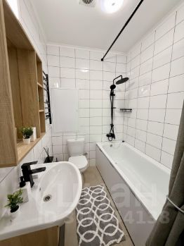 2-комн.кв., 58 м², этаж 24