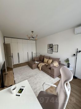 2-комн.кв., 58 м², этаж 24
