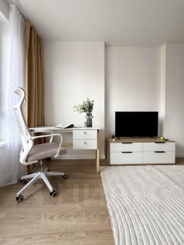 2-комн.кв., 58 м², этаж 24