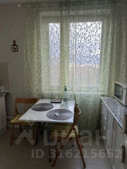 3-комн.кв., 70 м², этаж 6