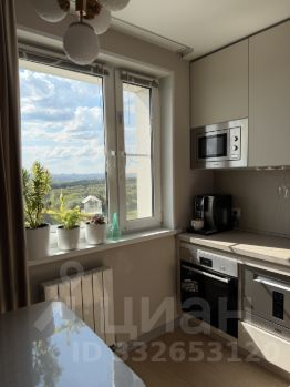 1-комн.кв., 37 м², этаж 10