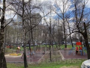 3-комн.кв., 80 м², этаж 3