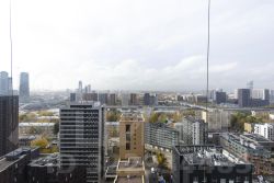 кв. своб. план., 101 м², этаж 23 кв. своб. план., 101 м², этаж 23