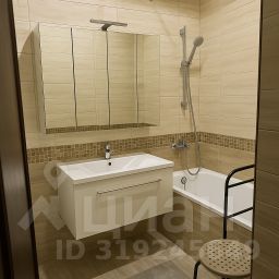 3-комн.кв., 77 м², этаж 6